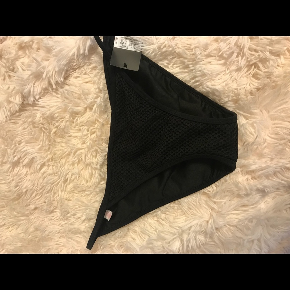 Black PINK bottoms